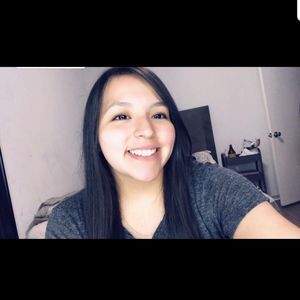 Meet your Posher, Adriana